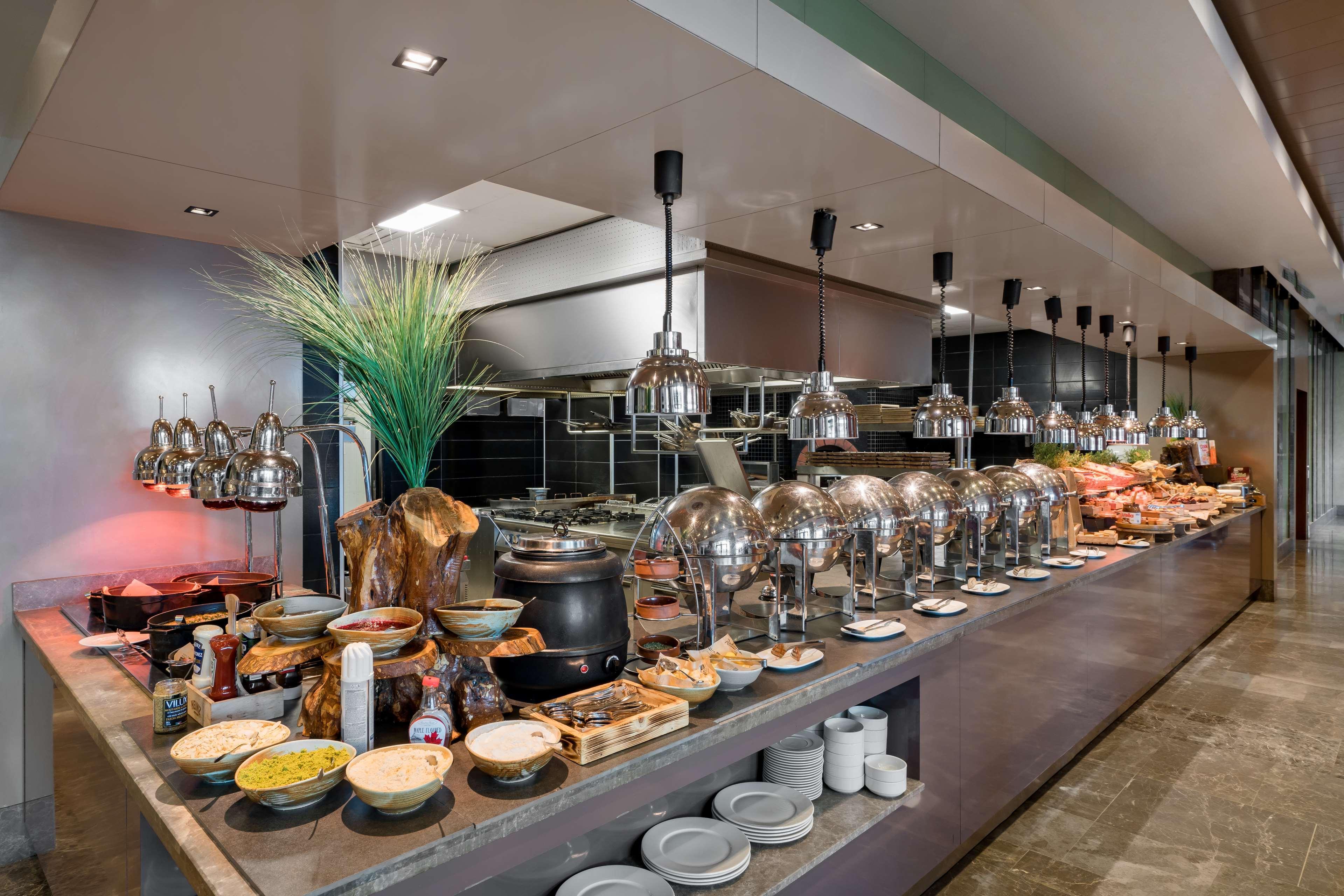 Otel Radisson Blu Hotel&spa, Tuzla 5*
